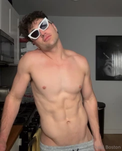 Feeling myself this thursday hope you are too part 2