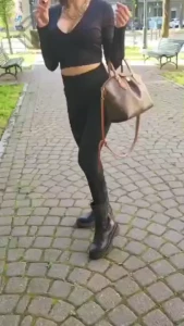 Buongiorno oggi la vostra berry in giro fai attenzione magari ci