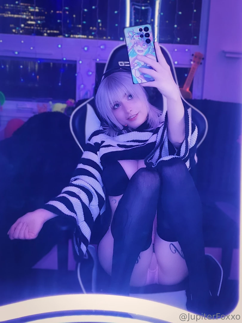 Soooo i ran into some trouble at home and couldn t stream last sunday 