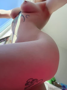 Come suck on my perky lil nipples