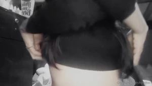 Do you want to see my rich tits