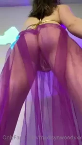 I like dancing better when i m on your lap