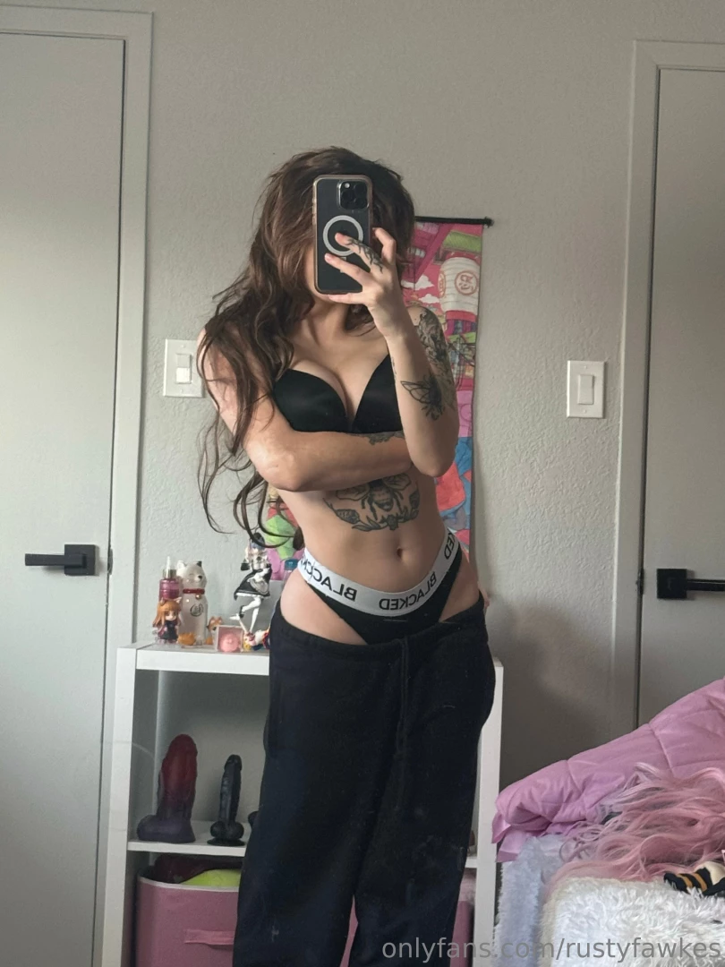 Rate my around the house fit part 3 