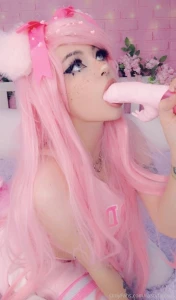 Wagging my tail when i see you 3 there are pussy pics and a couple part 3