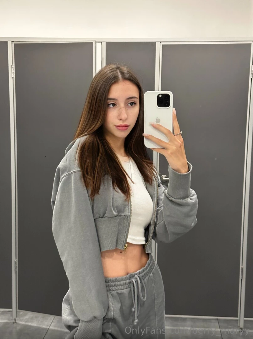 Hot girl iisabella_love this innocent cutie iisabella_love loves to part 16 