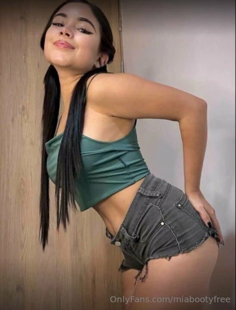 Lia_nova lia_nova i wanna be your naughty little doll come to my bed part 2 