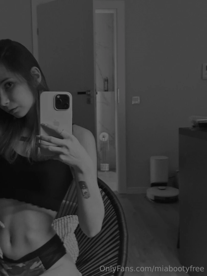 Naughty girl aniicka needs to be punished and especially for you is to part 49 