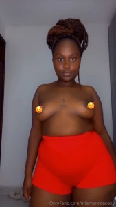 Daddy can i suck my tits