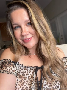 Going live now baby come see me