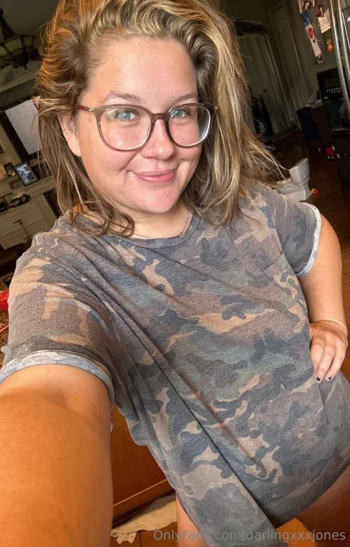 Before the hott mom disguise comes on would you still fuck me like 