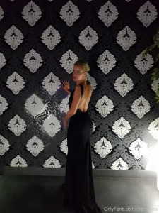 I think i look good in black do you agree too womaninblack follow and part 3