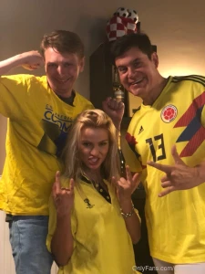 I love my job but i like to have fun at work part 4