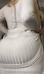 I think it claps louder on here than it does on tiktok