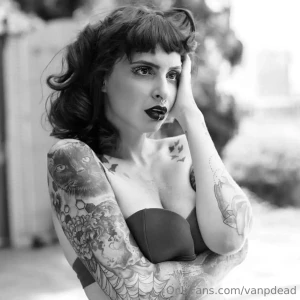 Pin up style sometimesi think about getting cute bangs what do you part 1