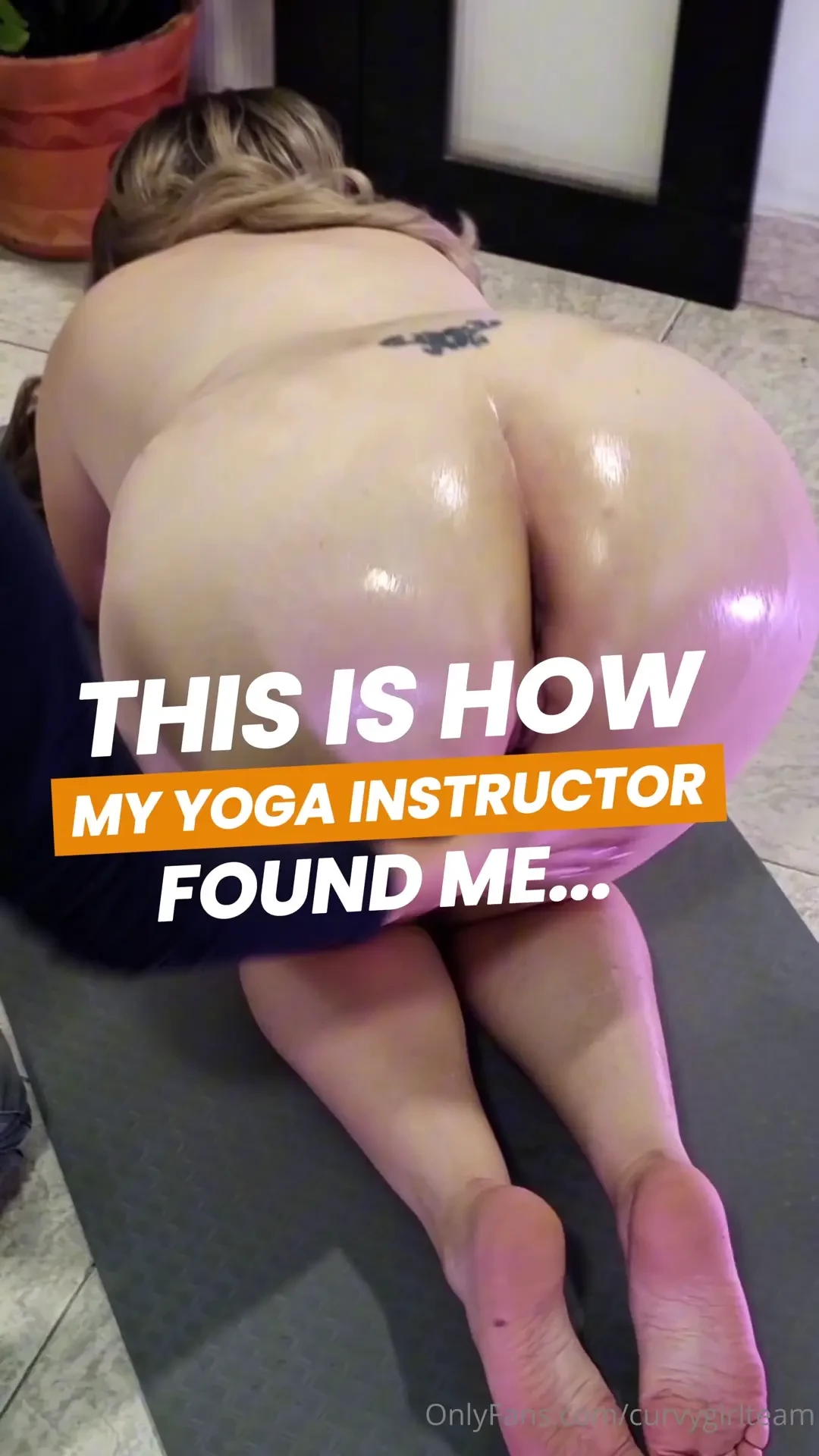 Kmarievelezfree naked on the mat waiting for her yoga instructor you 