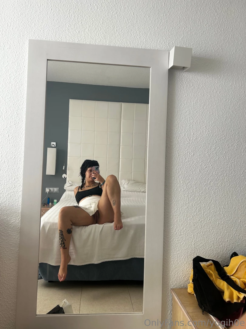 Would you fuck me while watching in the mirror it s one of my part 1 