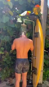 Missing hawaii juuust a little bit buuuutt so excited to be on the