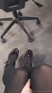 I love my shoes feel very sexy and cute uwu