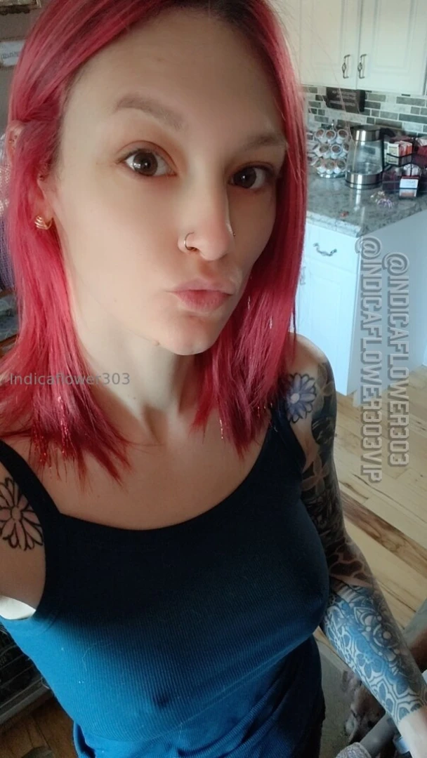 Would you rather i cooked you breakfast or sat legs spread on the 