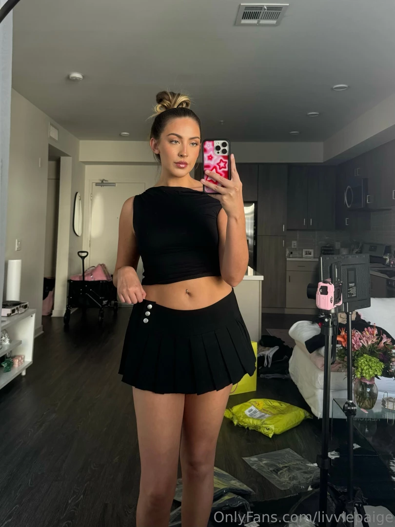 Filming something for you guys ignore the mess part 1 