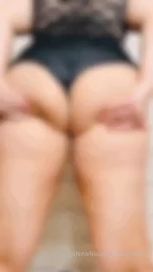Ass worship 6 mins i know how much you love my ass it s all you think