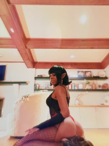 Happy holidays y all i hope you ve had a wonderful day and i have part 5