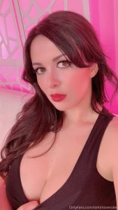 How s the view i know a spot where you can see a lot more join my