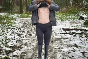 Boobies part 975