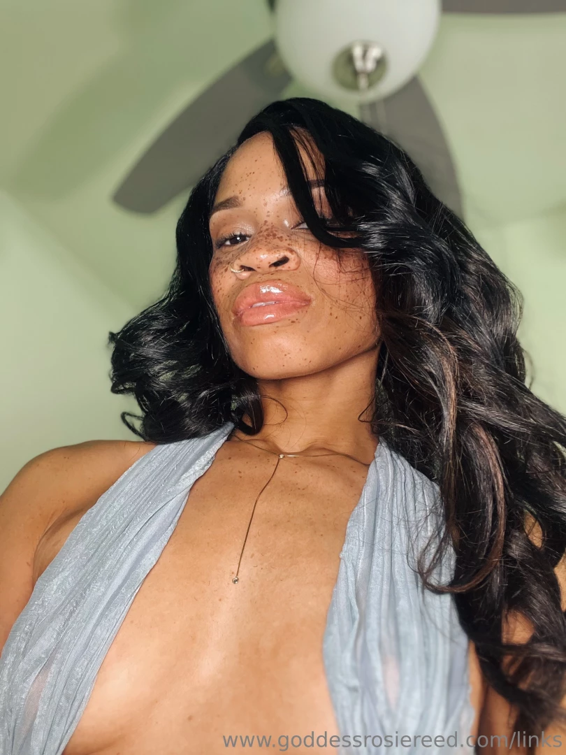 Happy thursday more selfies goddess titty teasing w my long blue nails part 1 