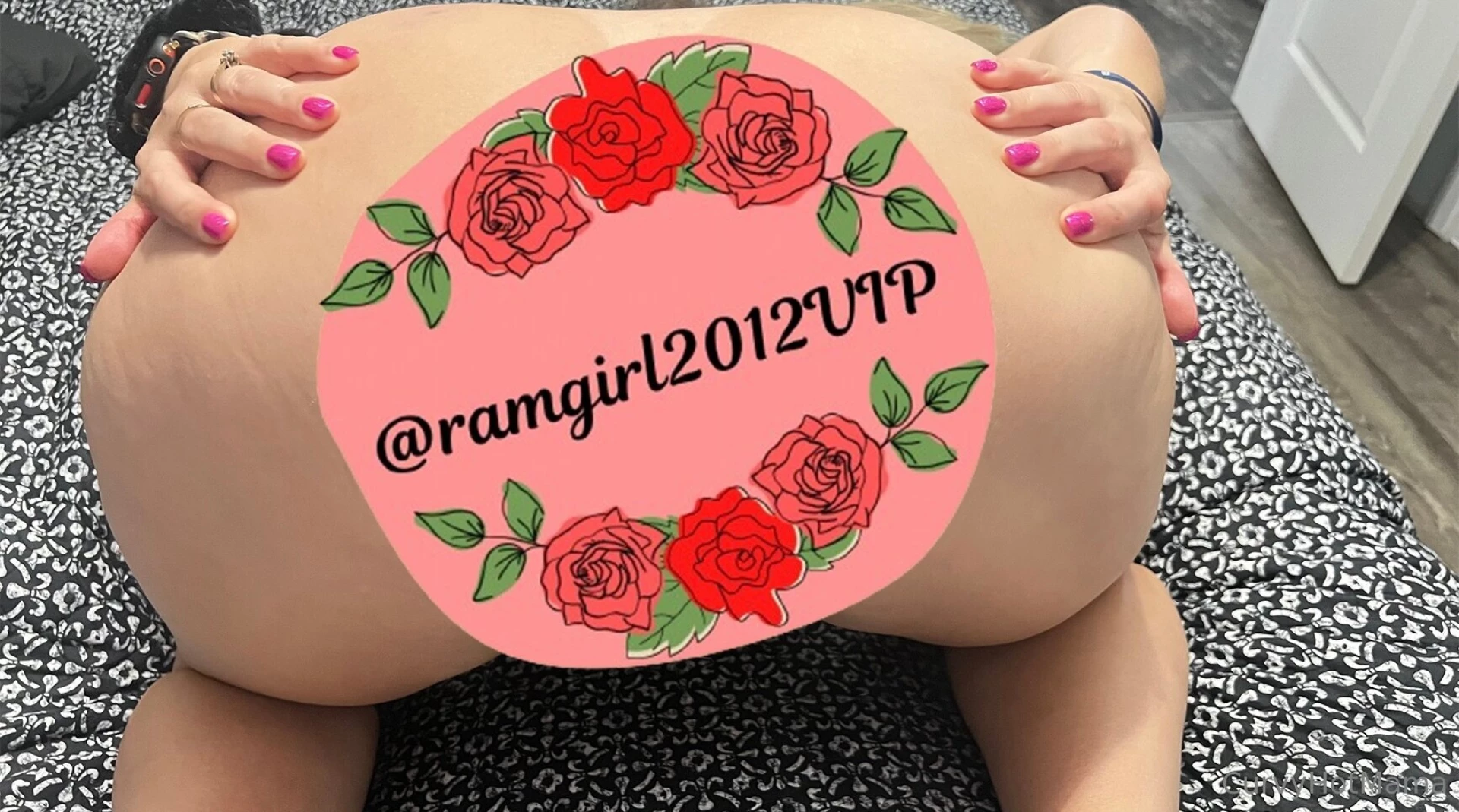 You know you wanna see the uncensored version tip this post and i ll 