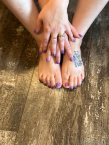 Got my nails and toes done today would they look good wrapped around