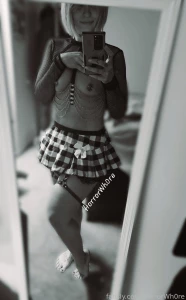 Hiii i wanted to do a quick little about me post for those of you who