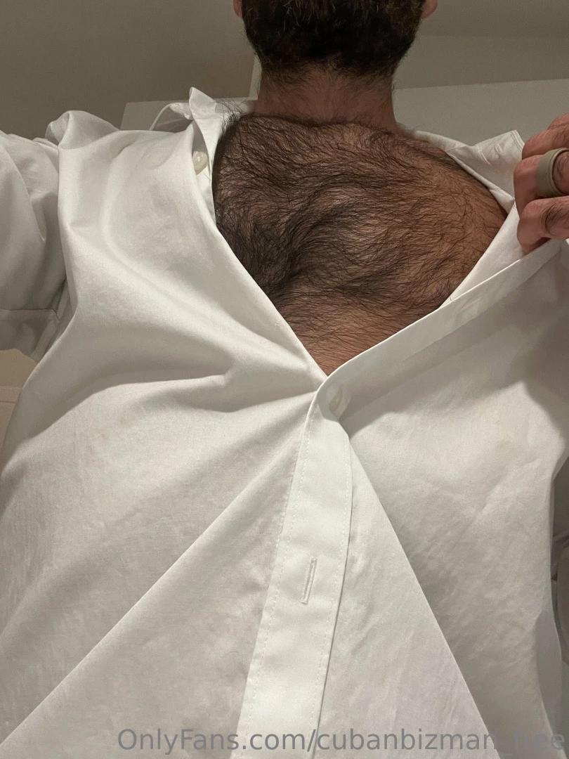 I like it when your rub my hairy chest if you like and comment ill 