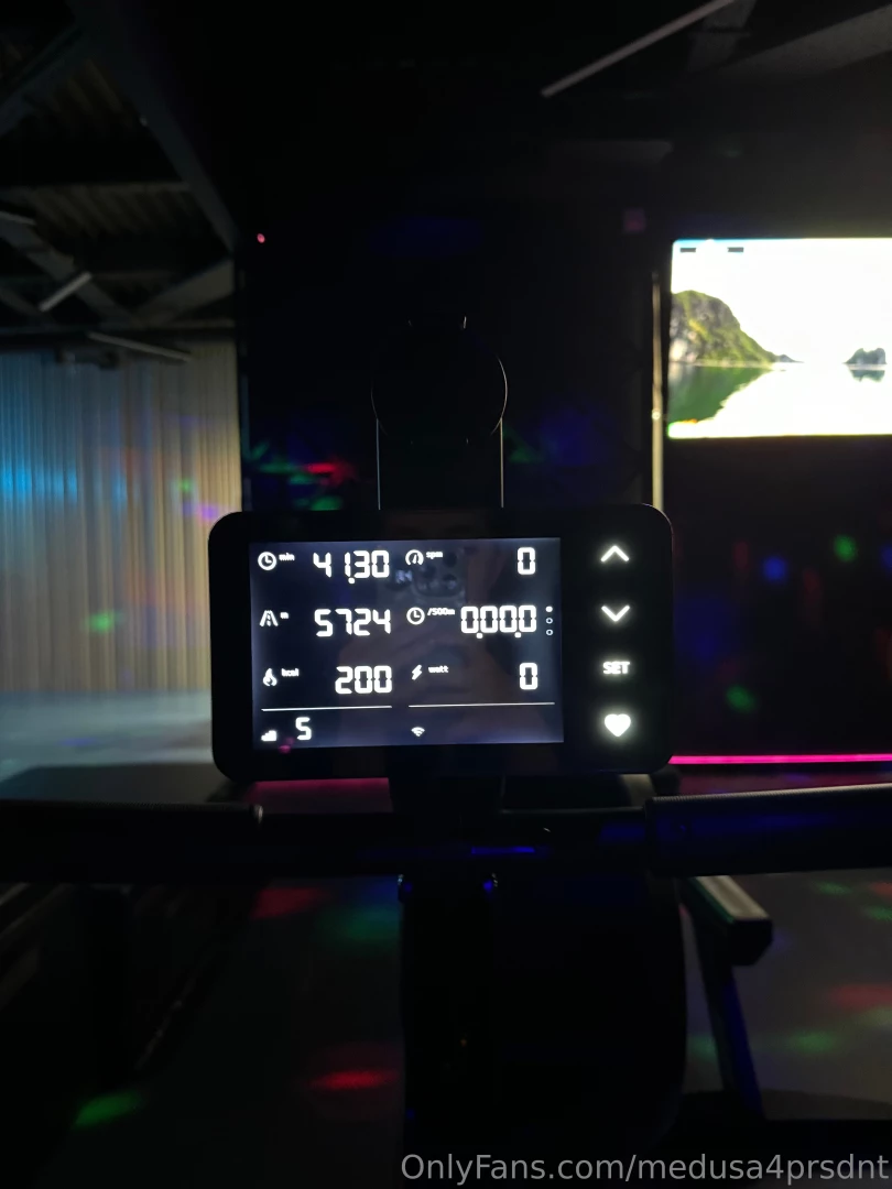 I can t live without rowing so i got addicted to rowing now it all part 3 