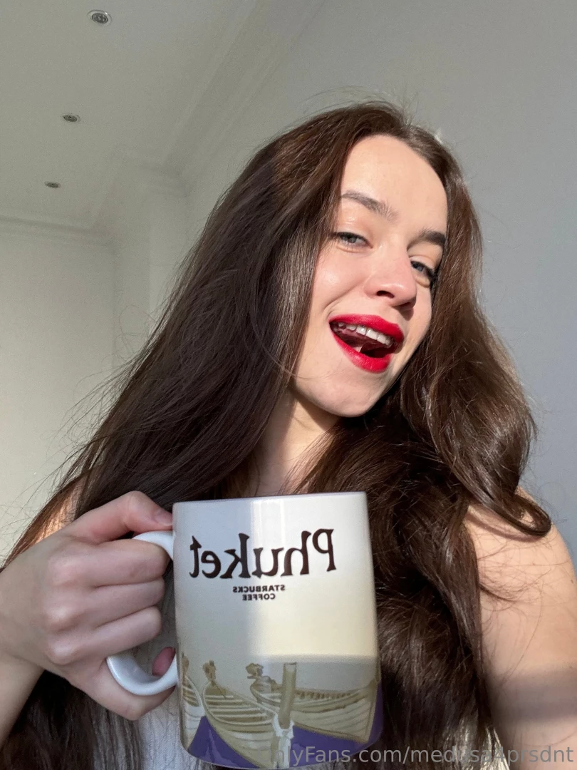 Send me a screenshot of your screentime i ll judge you 