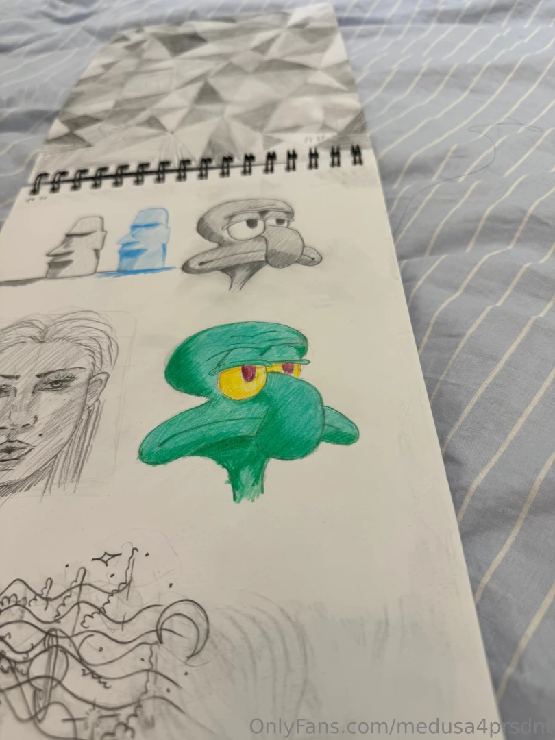 Trying to be more consistent with drawing i hope i can film you a 