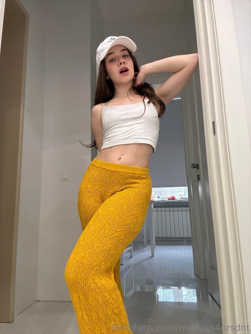 When i saw this cap i already knew it would settle in my wardrobe haha part 5 