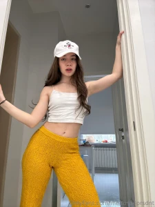 When i saw this cap i already knew it would settle in my wardrobe haha part 4