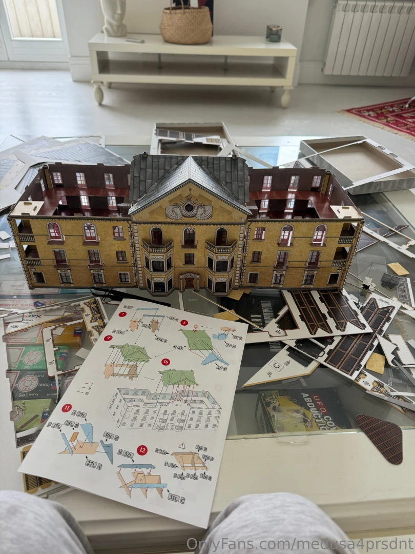 Some things from this week 1 - after recording twerking videos 2 - part 5 