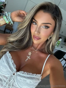 Coachella day 3 if i drunkk text you sorry hehe i m going all out