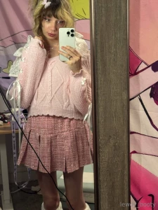 This outfit was made to be taken off part 1