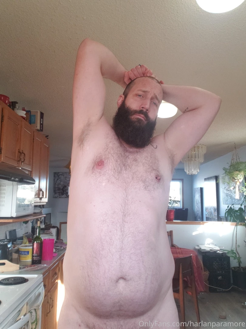 Daddy in the kitchen 