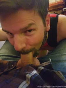 Thescruffyotter getting a good mouthful of daddy cock part 1
