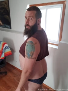 Workout time i love working up a sweat if you want a whiff let me know part 1