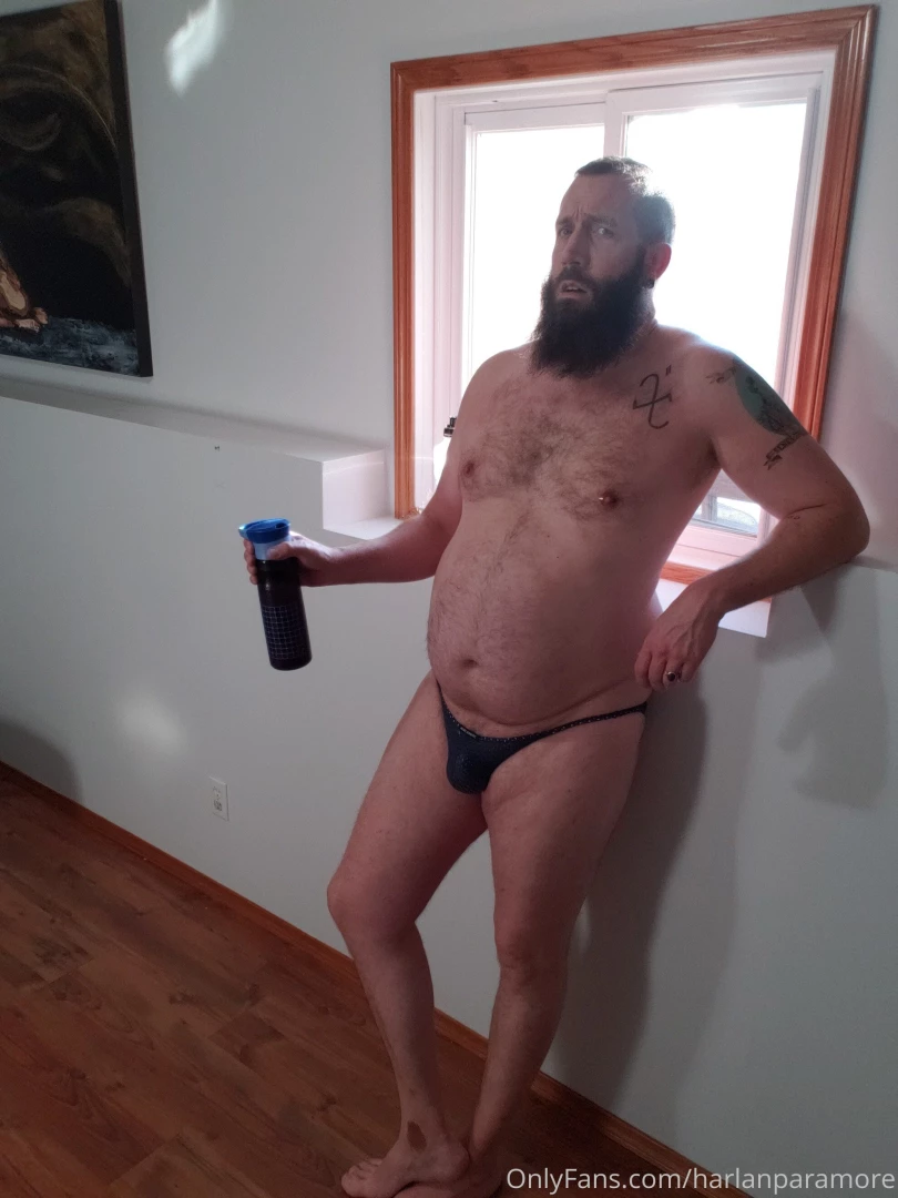 Workout time i love working up a sweat if you want a whiff let me know part 3 