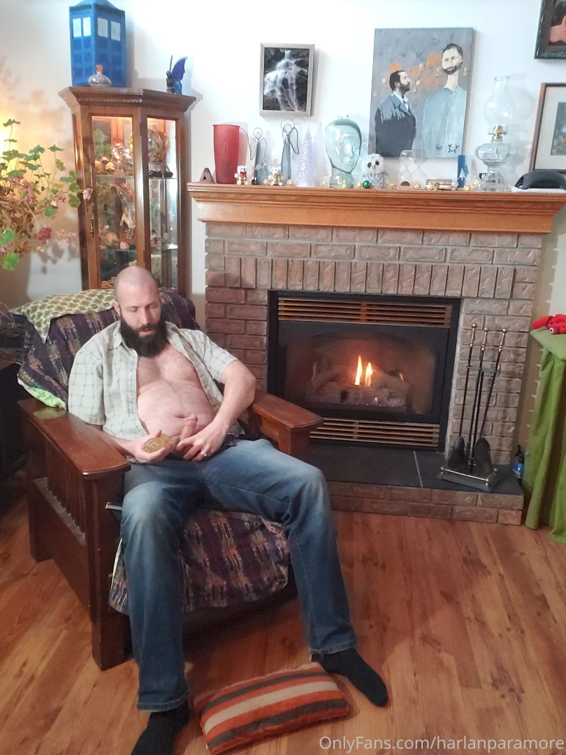 Daddy s home get your knees on that pillow and open wide part 1 