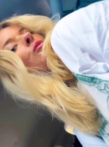 Say something to make me smile and make it good i ll follow you if i