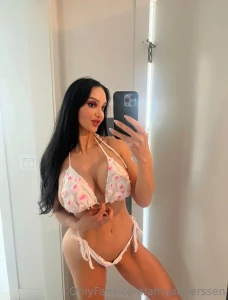 Let s start 2025 off right