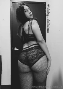 Daisy_delicious nbsp if you re into girl girl content you need to run part 9
