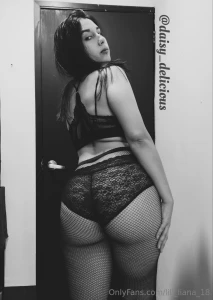 Daisy_delicious nbsp if you re into girl girl content you need to run part 8